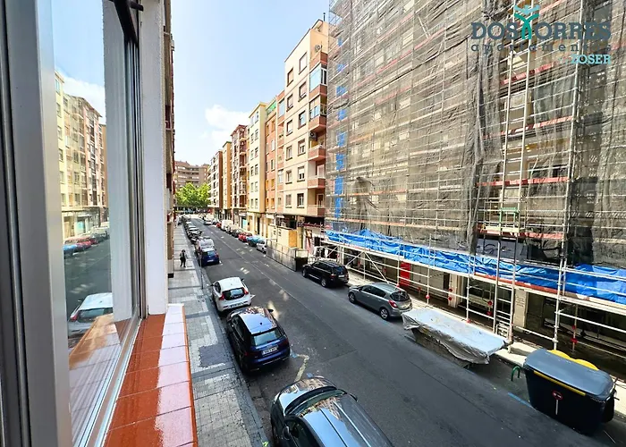 Dos Torres Saruman - Espacioso Con 7 Camas Individuales Apartment Zaragoza